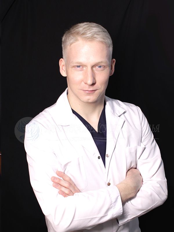 Врач-невролог, специалист по ультразвуковой диагностике  Шадрин Александр Андреевич